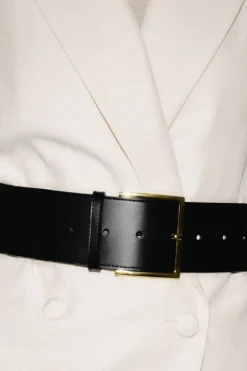 LOW-WAIST WIDE LEATHER BELT