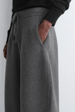 MERINO WOOL BARREL-LEG JOGGERS