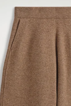 MERINO WOOL BARREL-LEG PANTS