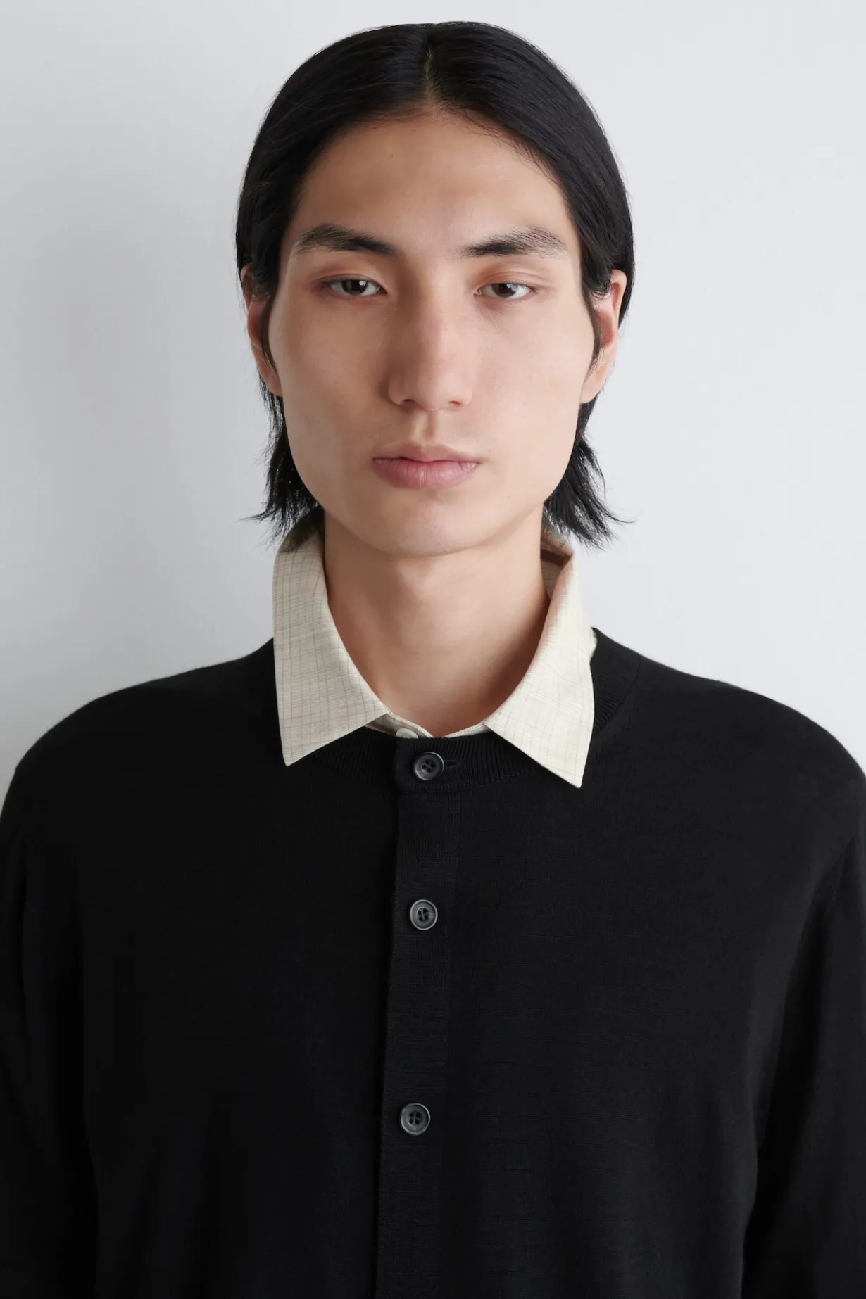 MERINO WOOL CREW-NECK CARDIGAN