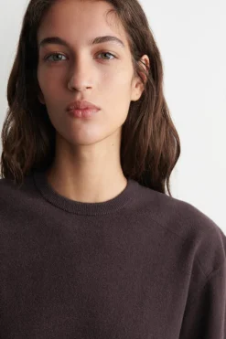 MERINO WOOL CREW-NECK SWEATER