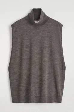 MERINO WOOL ROLL-NECK VEST