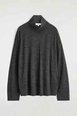 MERINO WOOL TURTLENECK SWEATER