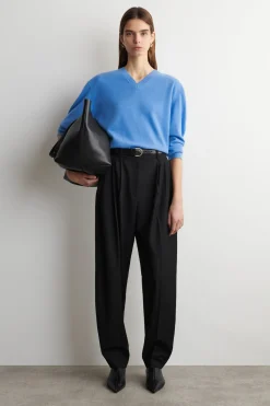 MERINO WOOL V-NECK SWEATER