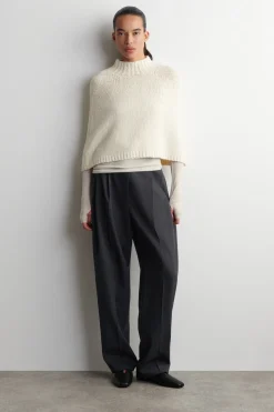 MERINO-CASHMERE CAPE