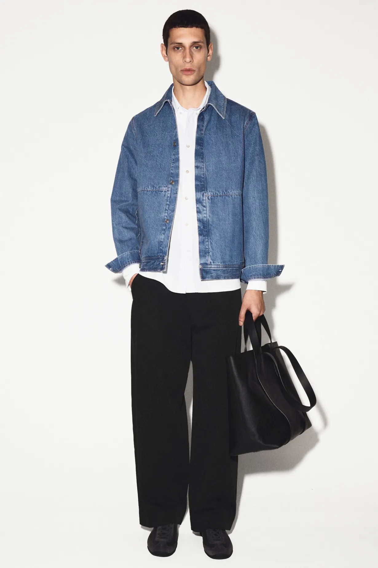 MINIMAL DENIM JACKET