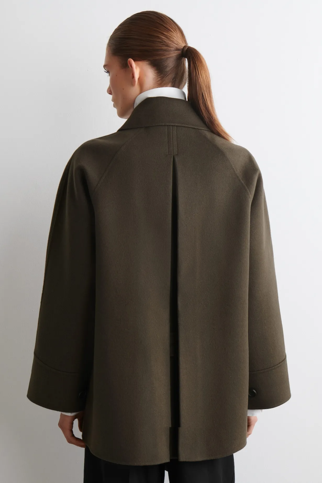 MOCK-NECK DOUBLE-FACED WOOL SHORT COAT