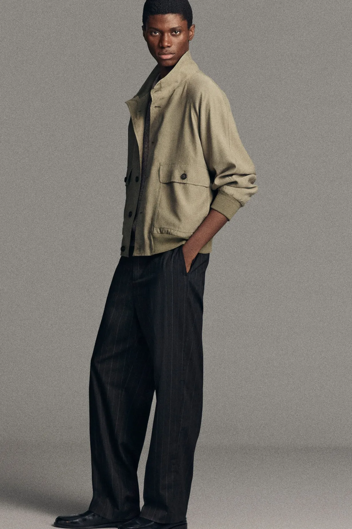 MOCK-NECK TWILL BLOUSON JACKET