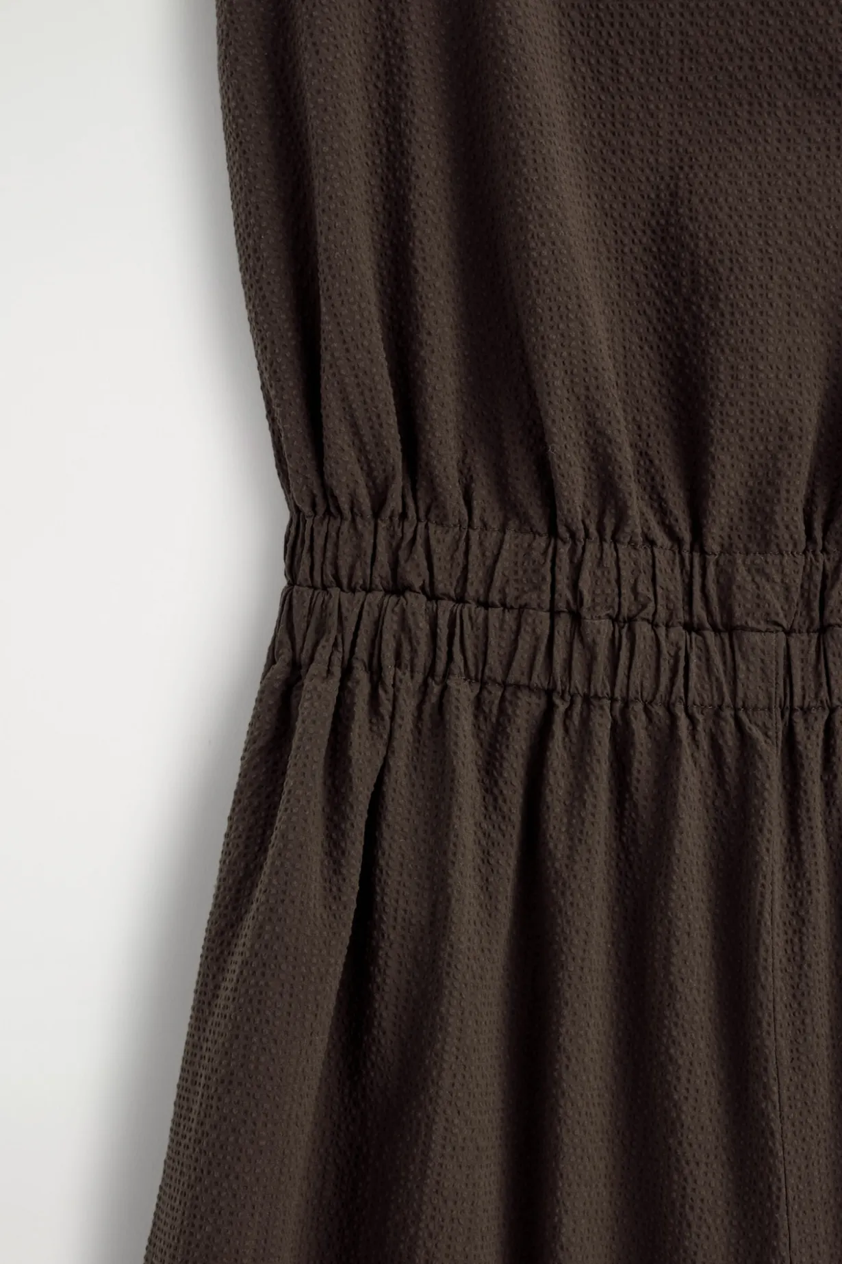 OPEN-BACK SEERSUCKER WIDE-LEG JUMPSUIT