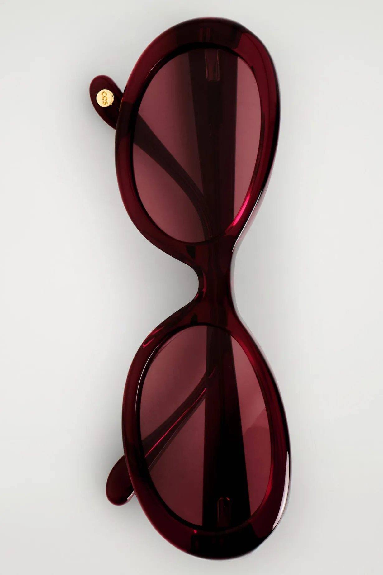OVAL SUNGLASSES