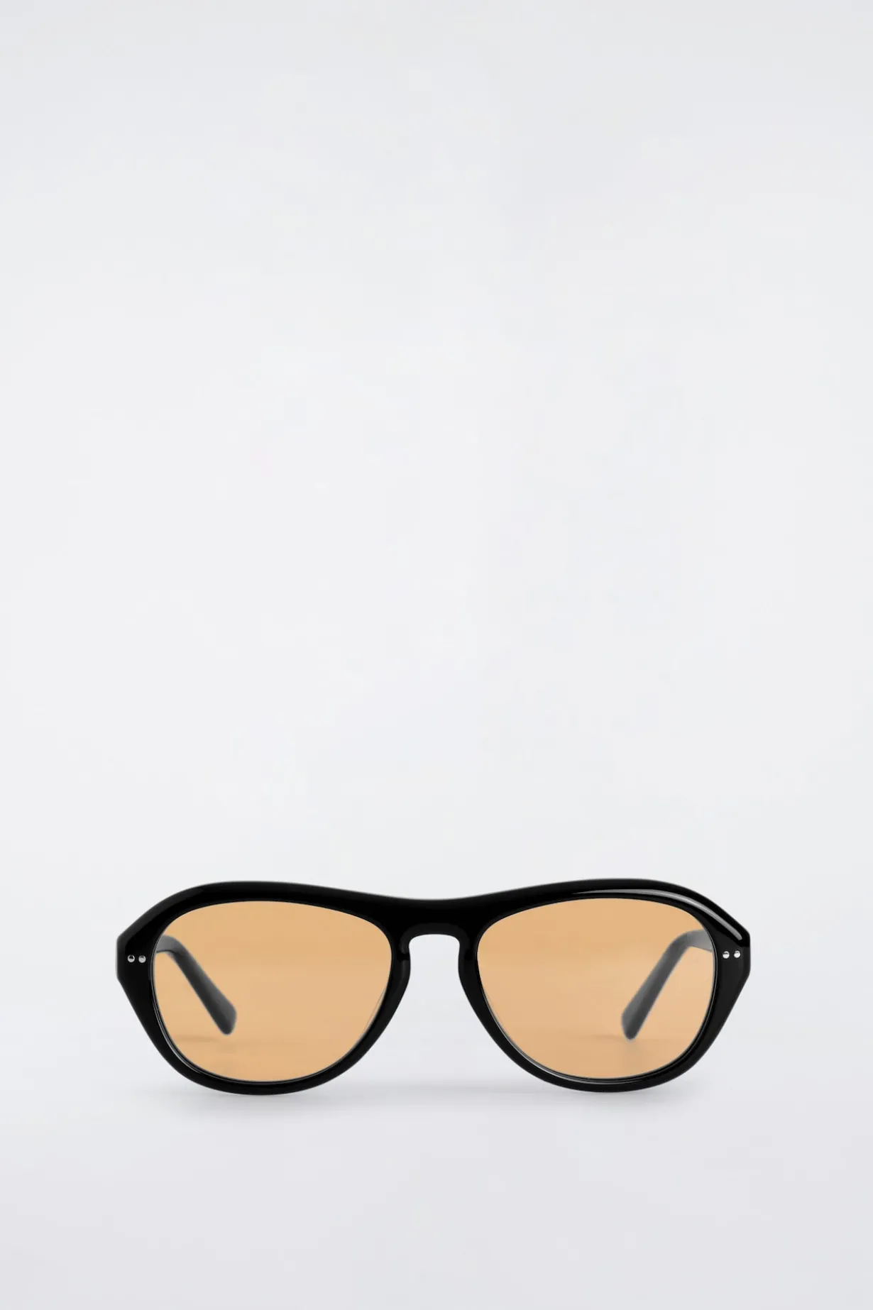 OVAL-FRAME SUNGLASSES
