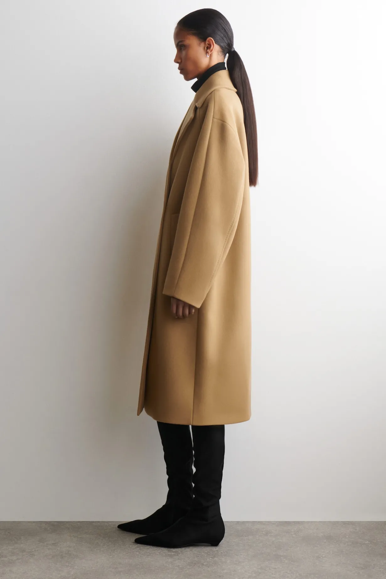 OVERSIZED DOUBLE-BREASTED WOOL LONG COAT