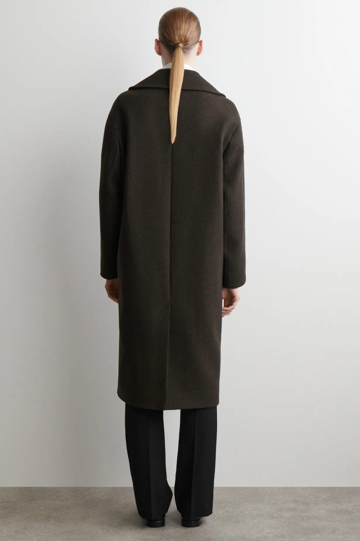OVERSIZED DOUBLE-BREASTED WOOL LONG COAT