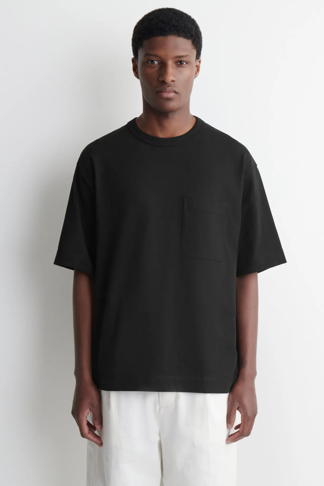 OVERSIZED HEAVYWEIGHT T-SHIRT