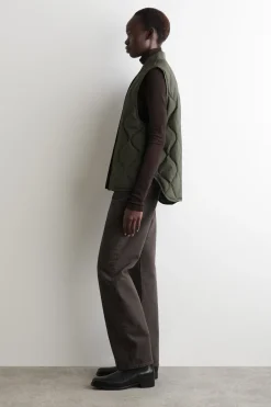 OVERSIZED QUILTED DOWN GILET