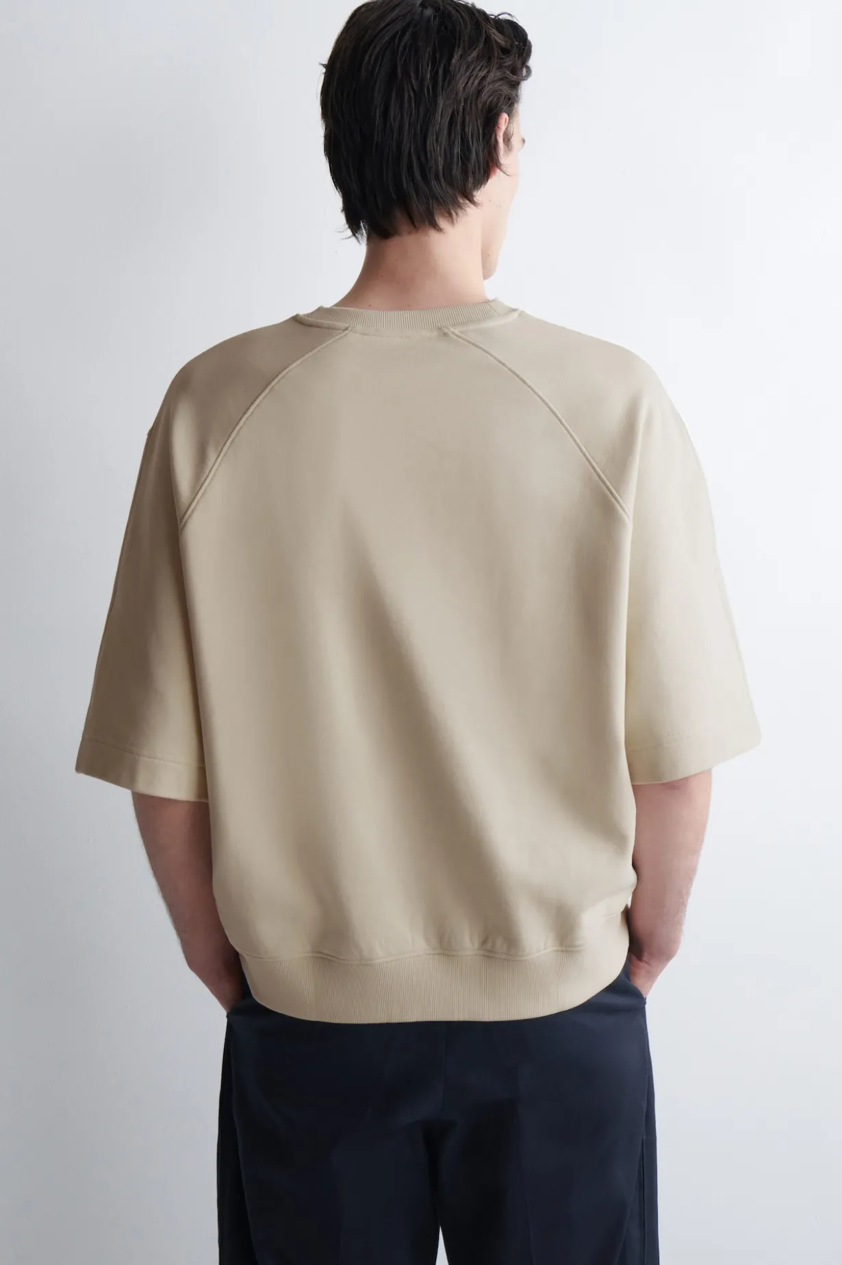 OVERSIZED SHORT-SLEEVED COTTON SWEATSHIRT