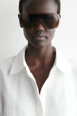 OVERSIZED SHORT-SLEEVED LINEN SHIRT