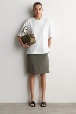 OVERSIZED T-SHIRT