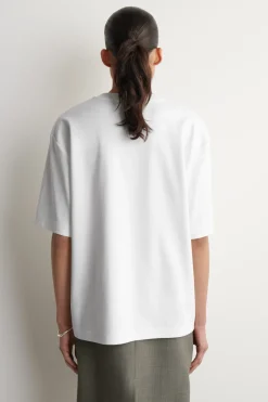 OVERSIZED T-SHIRT