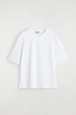 OVERSIZED T-SHIRT