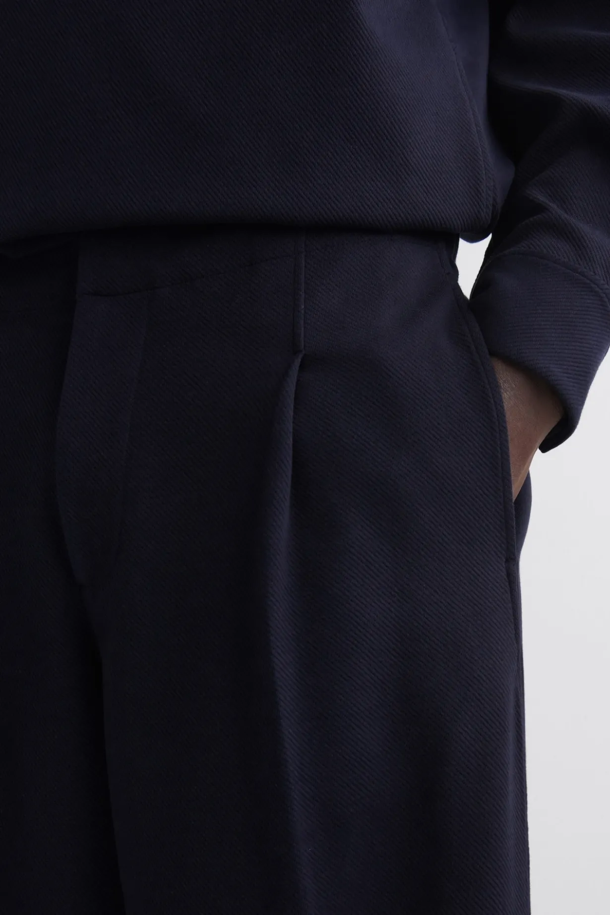 OVERSIZED WIDE-LEG JERSEY PANTS