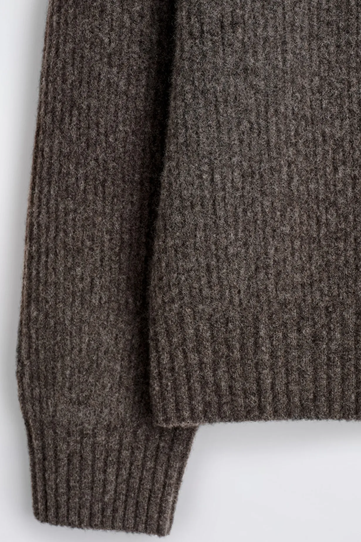 OVERSIZED WOOL-YAK V-NECK SWEATER