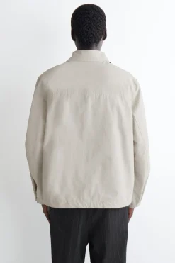 PACKABLE-HOOD WINDBREAKER JACKET