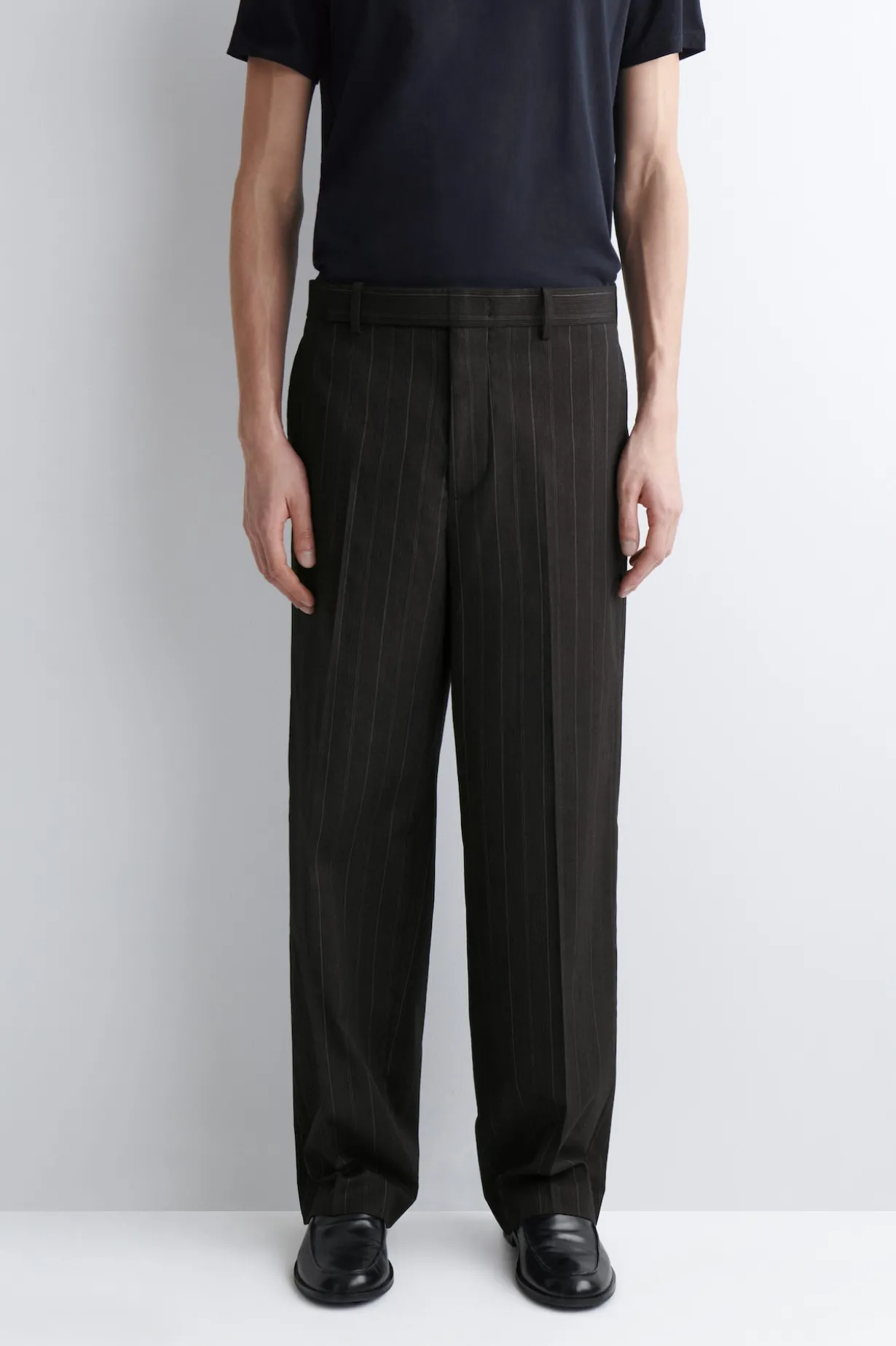 PINSTRIPED RELAXED-FIT WIDE-LEG PANTS