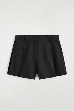 PLEATED BELTED LINEN SHORTS