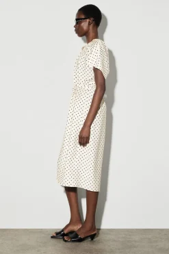 PLEATED BELTED MIDI DRESS