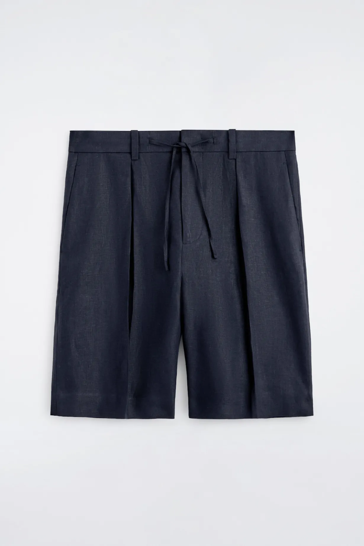 PLEATED LINEN DRAWSTRING SHORTS
