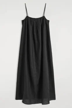 PLEATED LINEN MAXI DRESS