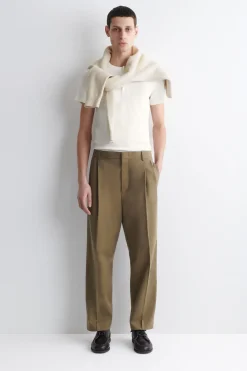 PLEATED RELAXED-FIT TAPERED PANTS