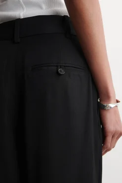PLEATED TWILL BALLOON PANTS