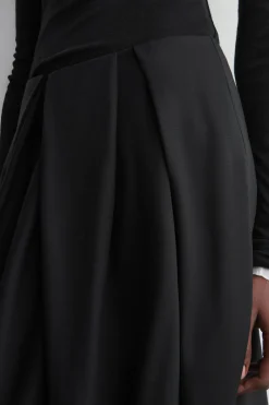 PLEATED WOOL MIDI TULIP SKIRT
