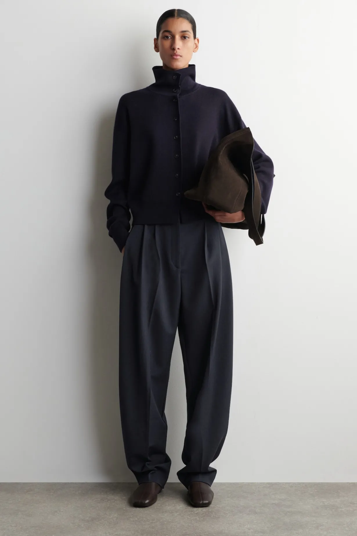 PLEATED WOOL-BLEND TULIP PANTS