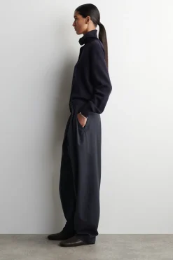 PLEATED WOOL-BLEND TULIP PANTS
