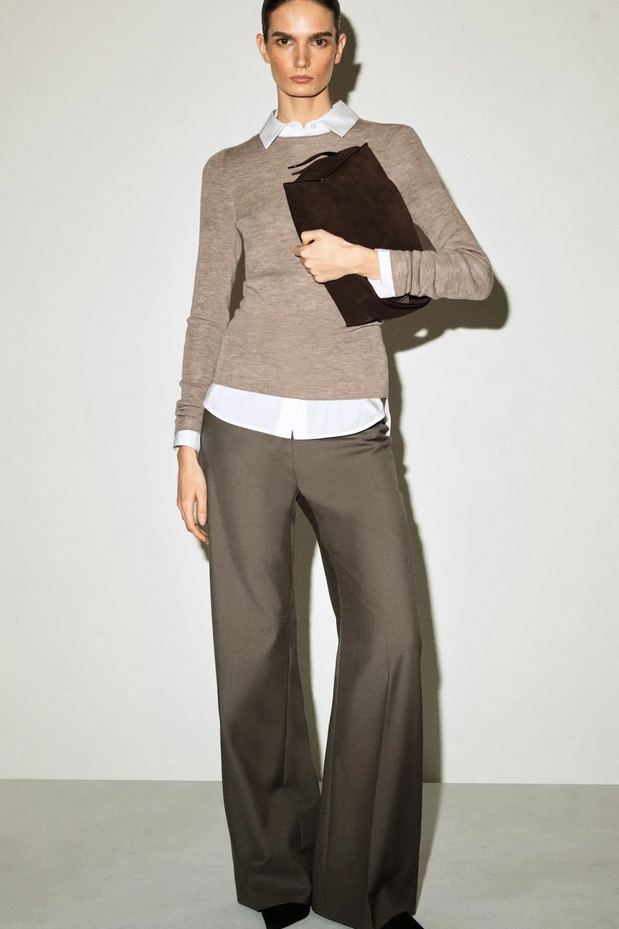 PLINTH CROSSBODY BAG - SUEDE