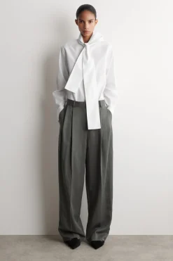 RELAXED FLUID WIDE-LEG PANTS