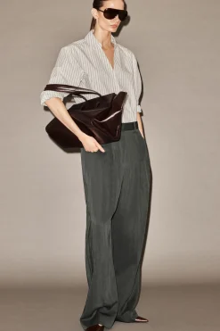 RELAXED FLUID WIDE-LEG PANTS