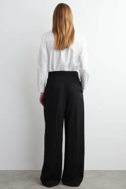 RELAXED FLUID WIDE-LEG PANTS