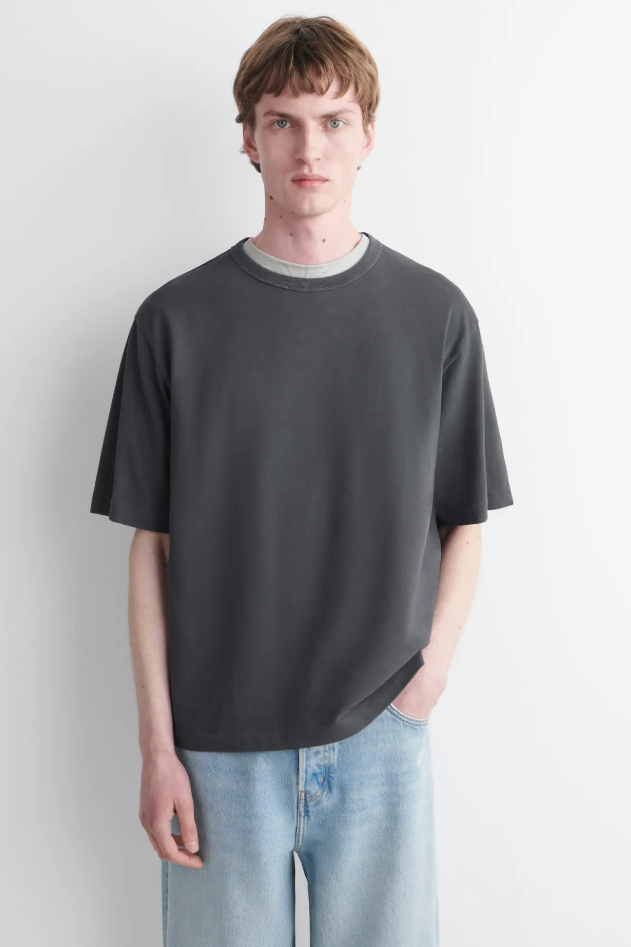RELAXED HEAVYWEIGHT WASHED-COTTON T-SHIRT