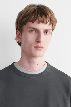 RELAXED HEAVYWEIGHT WASHED-COTTON T-SHIRT