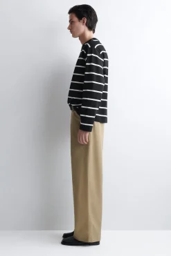 RELAXED JERSEY INTERLOCK LONG-SLEEVED T-SHIRT
