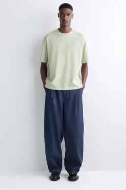 RELAXED LIGHTWEIGHT COTTON T-SHIRT
