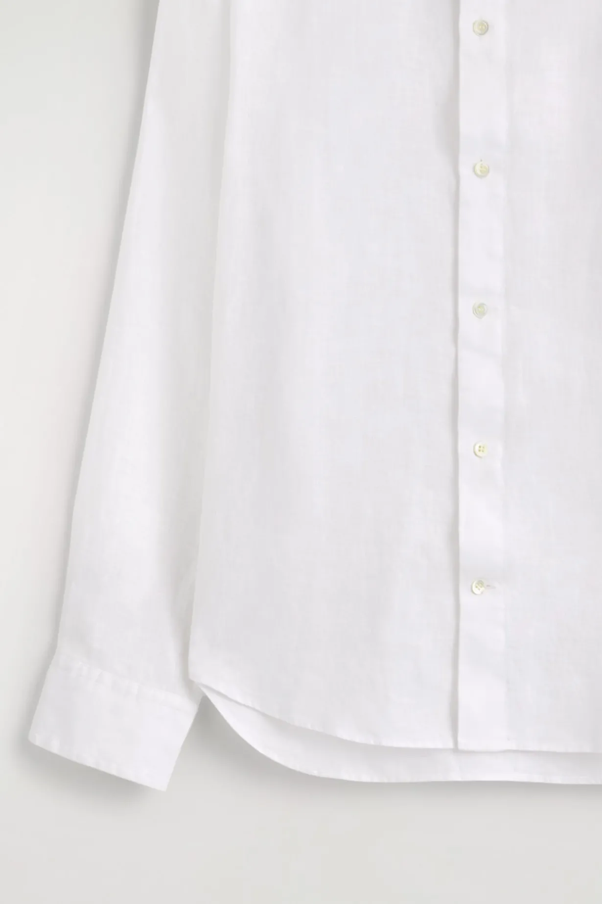 RELAXED LINEN SHIRT