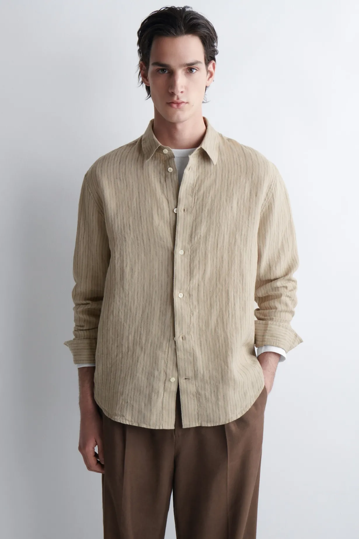 RELAXED LINEN SHIRT
