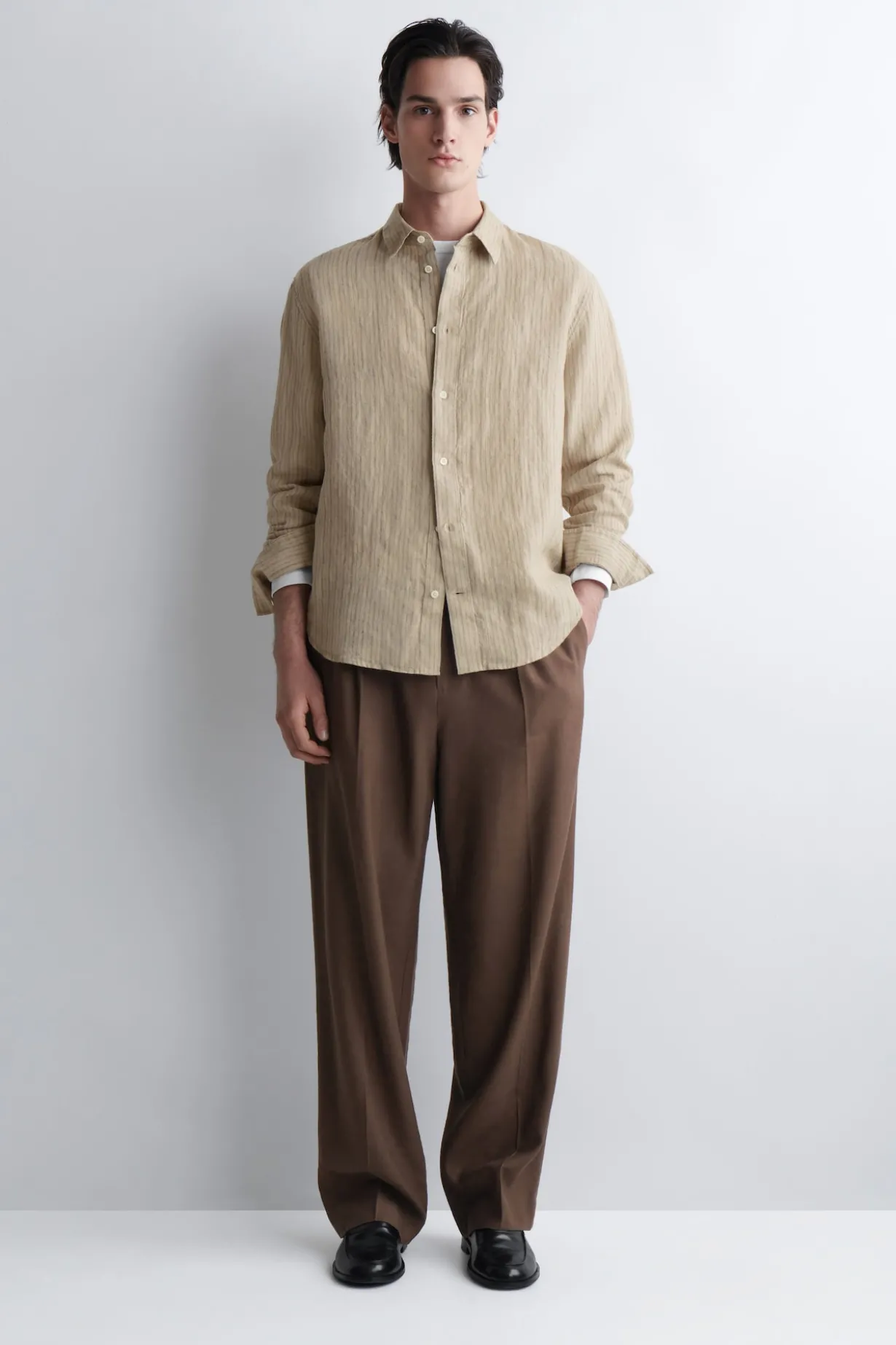 RELAXED LINEN SHIRT