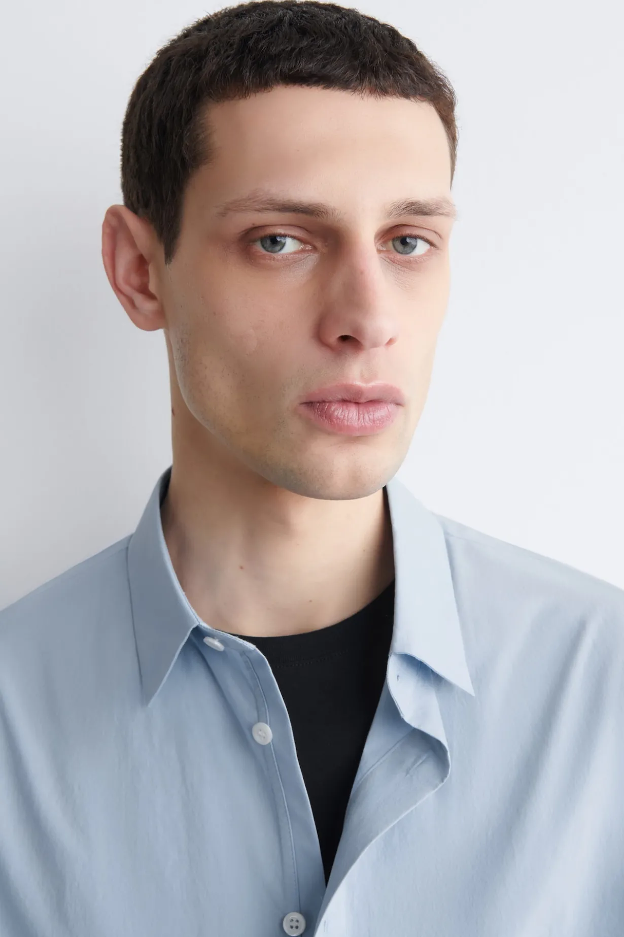 RELAXED PIMA COTTON POPLIN SHIRT