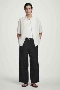 RELAXED SHORT-SLEEVED PRINTED RESORT SHIRT